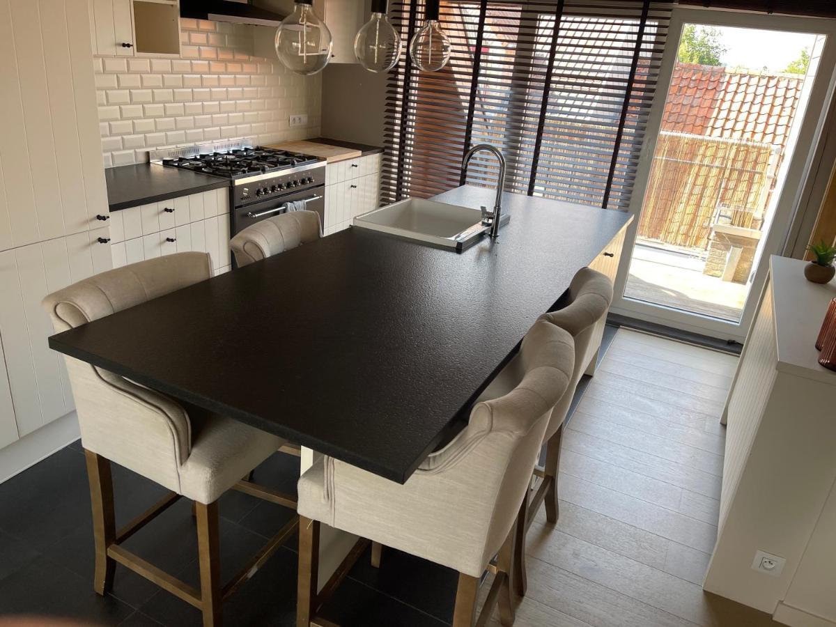 -Ayana Suite- 2 Bedroom Suite With Garage Knokke Exterior photo